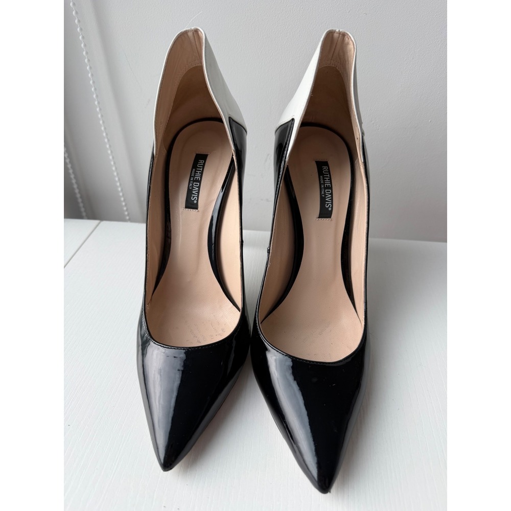 Ruthie Davis Italy Two Tone Patent Leather Pumps Heels EU 39 US 8